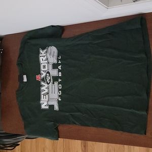 NFL New York Jets football t-shirt size medium
